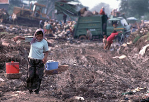 a poor girl Cambodia