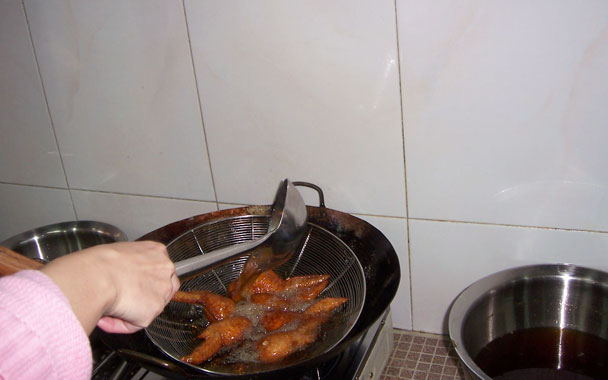 frying food