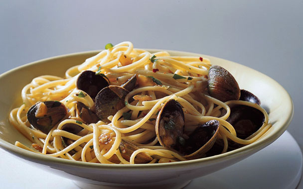 clams and pasta