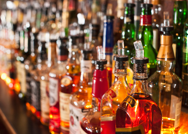 Stocking a Home Bar: Essentials for a Well-Stocked Bar