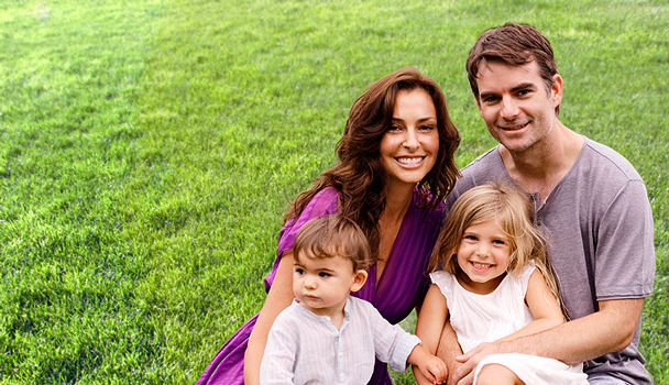 Nascar driver Jeff Gordon and family