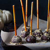 Chocolate-Covered Pumpkin Cheesecake Pops