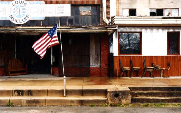 Louie Muller bbq exterior