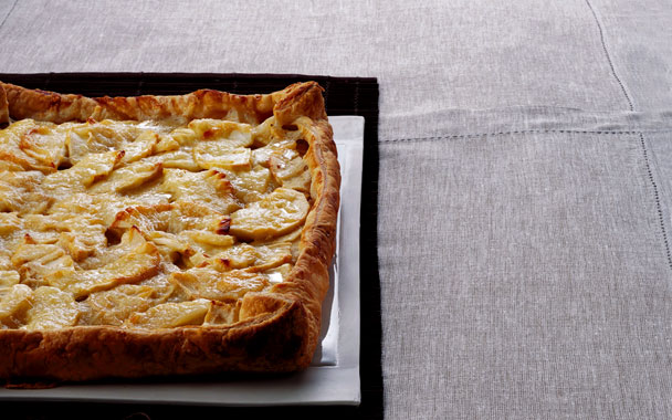 Apple Pizza