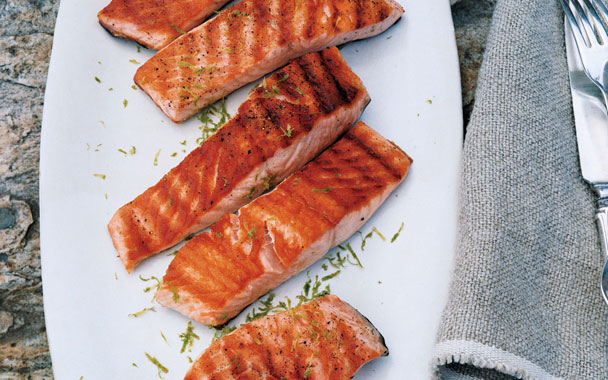 grilled salmon with lime butter sauce 
