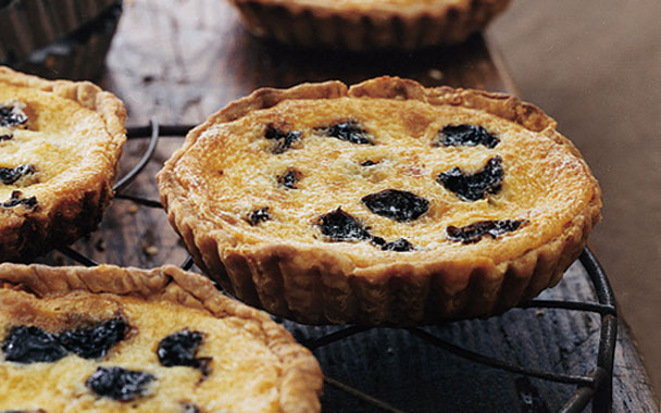 Mascarpone and Prune Tartlets