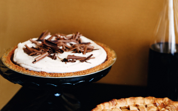 Chocolate Cinnamon Cream Pie