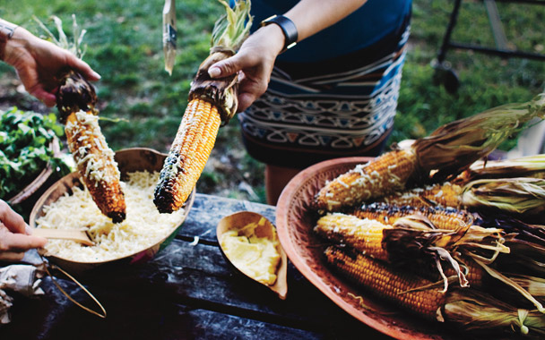 salvadoran grilled corn