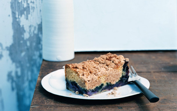 blueberry streusel cake