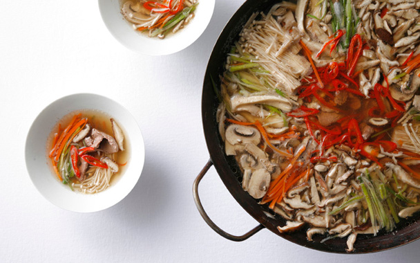 Jong-Gol (Korean Mushroom and Beef Hot Pot)